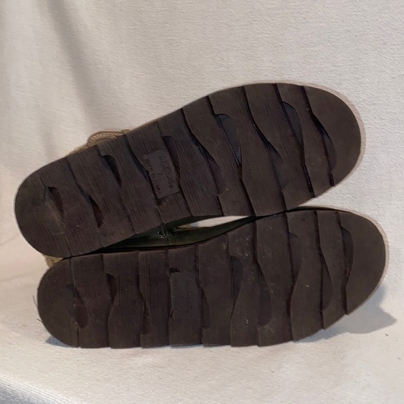 Mukluks Women's Sky Boot with Marl Sweater Knit Cuff Mid Taupe/Brown Size 7 - Picture 7 of 7